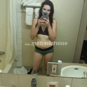 Gina - escort Iwonicz-Zdrój